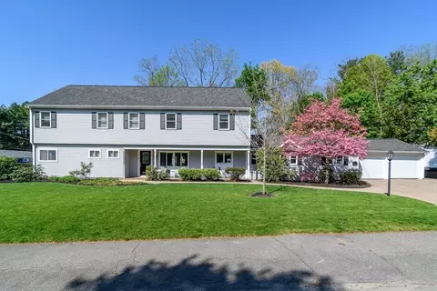 10 Liberty St, Natick, MA 01760