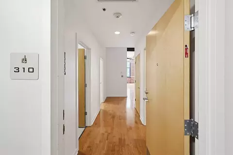160 Fremont St #310, Worcester, MA 01603
