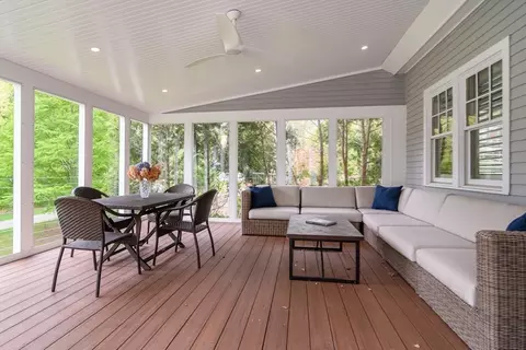 1098 Webster St, Needham, MA 02492 photo 19