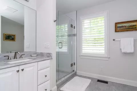 1098 Webster St, Needham, MA 02492 photo 12