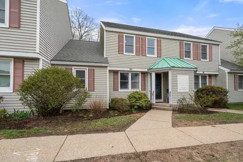 85 Victoria Hts #85, Boston, MA 02136