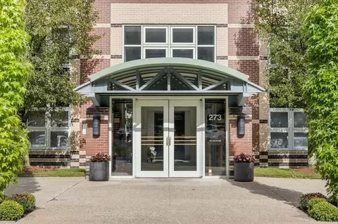 273 Cambridge Rd #508, Woburn, MA 01801