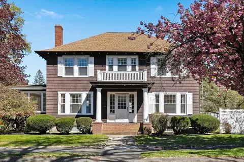 64 Greene St, North Andover, MA 01845