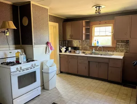 2106 White Pond Rd, Athol, MA 01331 photo 3