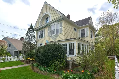Exterior - 24 Main St, Upton, MA 01568 photo 5 of 8