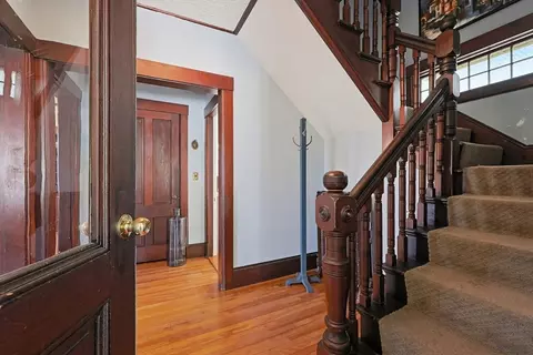 Entry Way - 24 Main St, Upton, MA 01568 photo 1 of 2