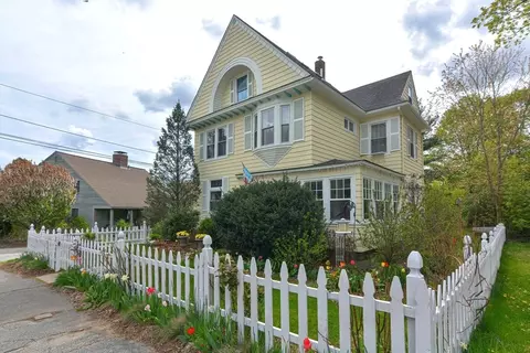 Exterior - 24 Main St, Upton, MA 01568 photo 4 of 8