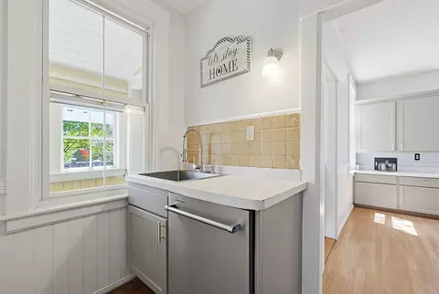 Kitchen - 24 Main St, Upton, MA 01568 photo 4 of 5