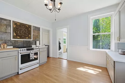 Kitchen - 24 Main St, Upton, MA 01568 photo 3 of 5