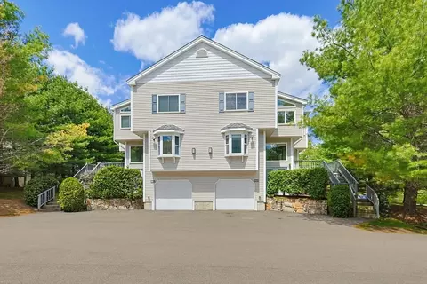 1003 Old Bridge Ln #1003, Bellingham, MA 02019