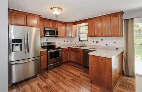 293 Jackson St, Methuen, MA 01844