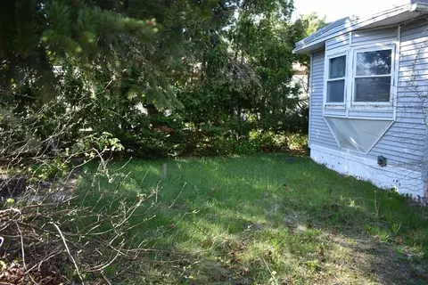73 Kimberly Ct, Wareham, MA 02571 photo 12