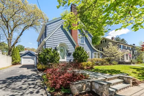 33 Longfellow Rd, Melrose, MA 02176