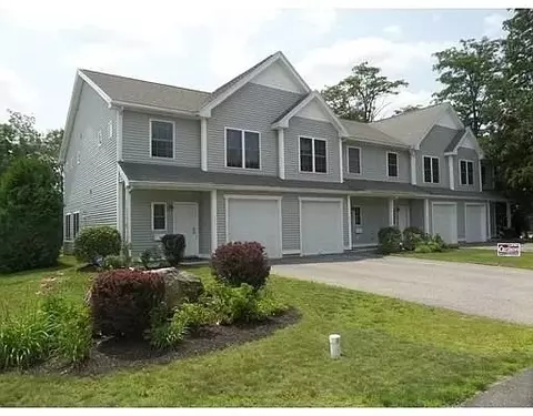 812 Franklin St #A, Worcester, MA 01604