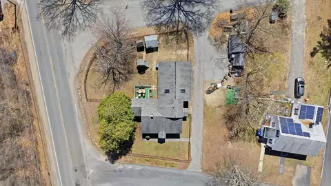 2 Canobieola Rd, Methuen, MA 01844