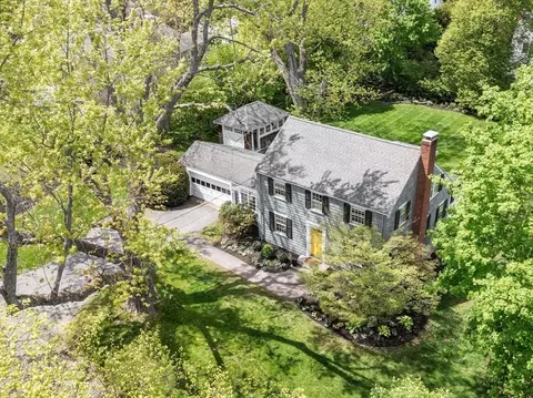 59 Martin Rd, Concord, MA 01742