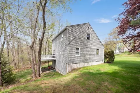 Exterior - 134 North St, Danvers, MA 01923 photo 7 of 9