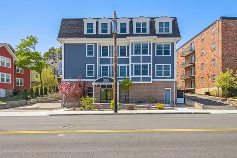 365 Newport Ave #303, Quincy, MA 02170