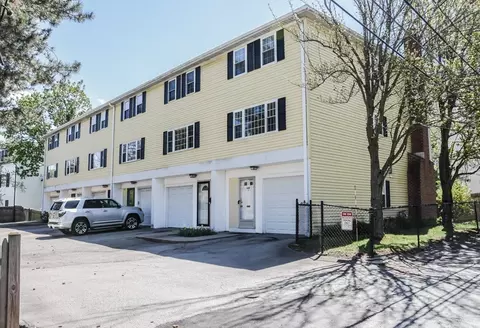 14 Kenneson Rd # A, Somerville, MA 02145