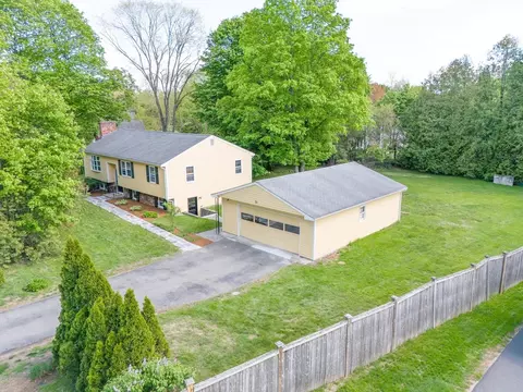 31 Elm St, Acton, MA 01720 photo 2