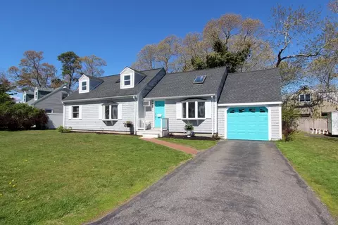 Exterior - 9 Blueberry, Bourne, MA 02532 photo 3 of 7
