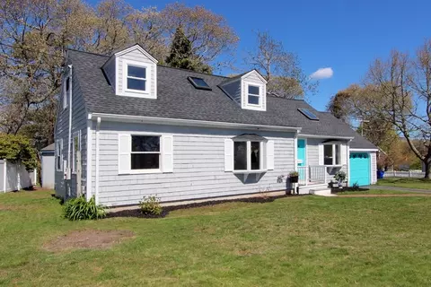 Exterior - 9 Blueberry, Bourne, MA 02532 photo 1 of 7