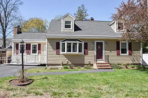 115 Staples St, Lowell, MA 01851