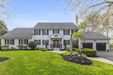 168 Liberty St, Middleton, MA 01949