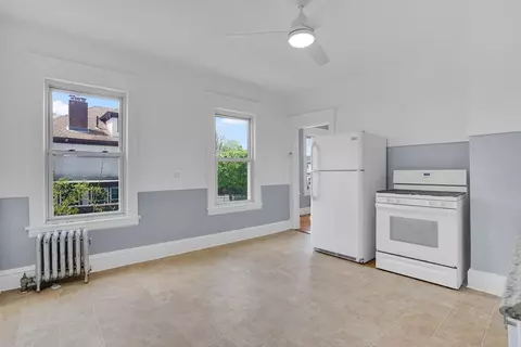 13-15 Wigwam Pl, Springfield, MA 01108 photo 8