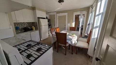 13-15 Wigwam Pl, Springfield, MA 01108 photo 17