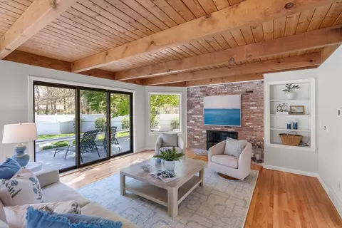 Living - 26 Driftwood Cir, Mashpee, MA 02649 photo 1 of 3