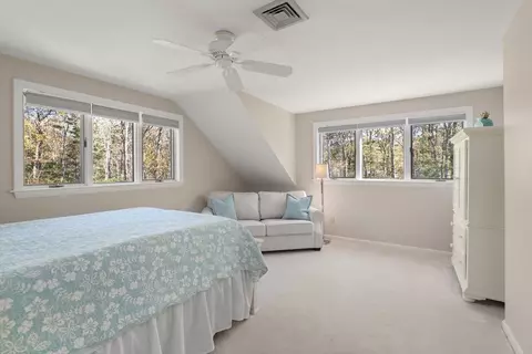Bedroom - 26 Driftwood Cir, Mashpee, MA 02649 photo 4 of 7