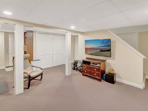 Other - 5 Juniper Dr, Mansfield, MA 02048 photo 7 of 10