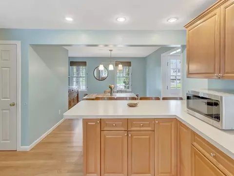 Other - 5 Juniper Dr, Mansfield, MA 02048 photo 1 of 10