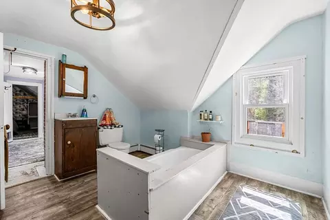 Bath - 600 Main St, Ashby, MA 01431 photo 2 of 2