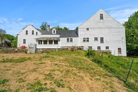 Exterior - 600 Main St, Ashby, MA 01431 photo 6 of 7