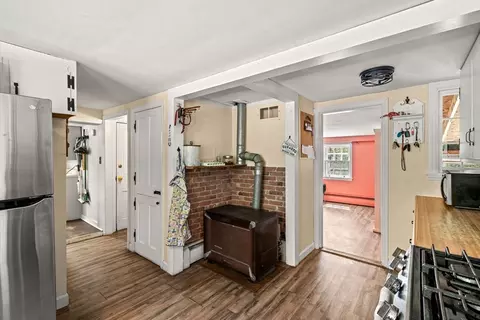 Entry Way - 600 Main St, Ashby, MA 01431 photo 2 of 4