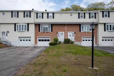 11 Plantation Rd #11, Oxford, MA 01540
