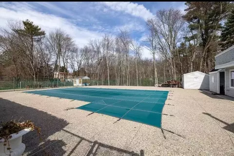 Exterior - 54 Will Dr #87, Canton, MA 02021 photo 5 of 5
