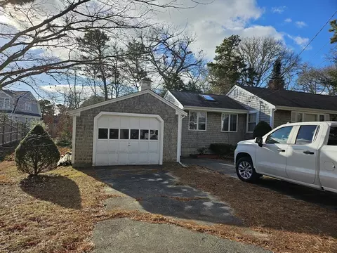 26 Pine Tree Rd, Chatham, MA 02659 photo 3