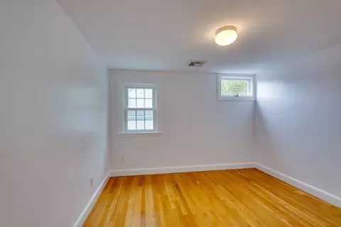 29 Parker Rd, Needham, MA 02494 photo 25