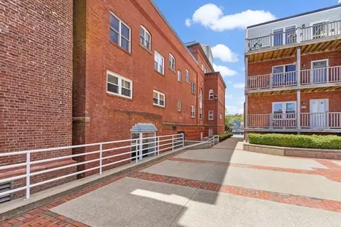 Exterior - 45 Main St #21, Wareham, MA 02571 photo 2 of 2