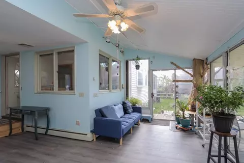 49 Fitzgerald Rd, Springfield, MA 01104 photo 32