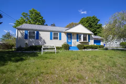 49 Fitzgerald Rd, Springfield, MA 01104