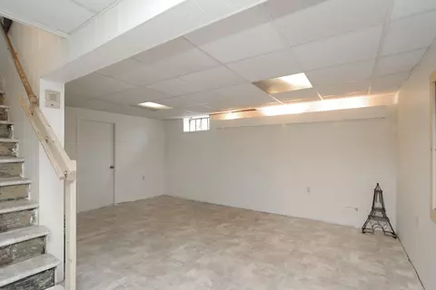 49 Fitzgerald Rd, Springfield, MA 01104 photo 25