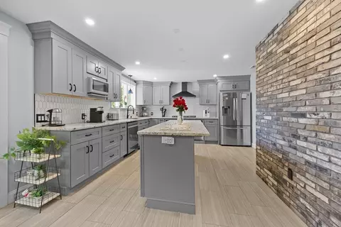 Kitchen - 14 Huron Ave, Danvers, MA 01923 photo 2 of 3