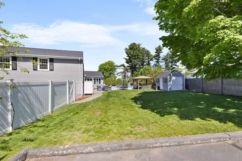 Exterior - 14 Huron Ave, Danvers, MA 01923 photo 4 of 5