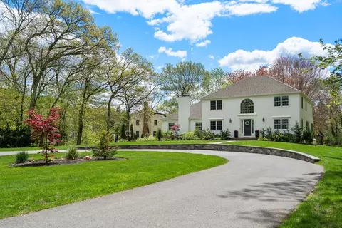 5 Harvard Dr, Sudbury, MA 01776
