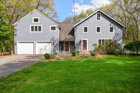 228 Horse Pond Rd, Sudbury, MA 01776