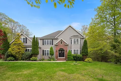 27 Harold W Bishop Blvd, North Attleboro, MA 02760